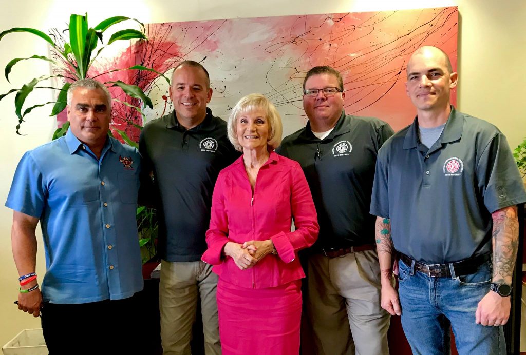 Local 2294 Members & Sandra Murman